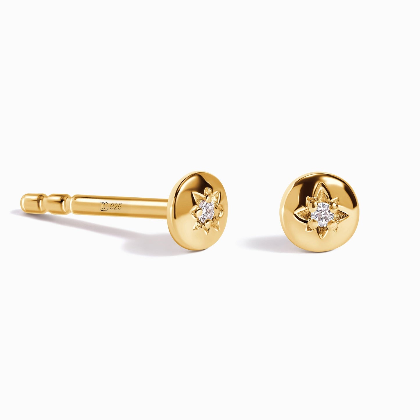 Boucles d'oreilles en zircon blanc - Étoile du Nord
