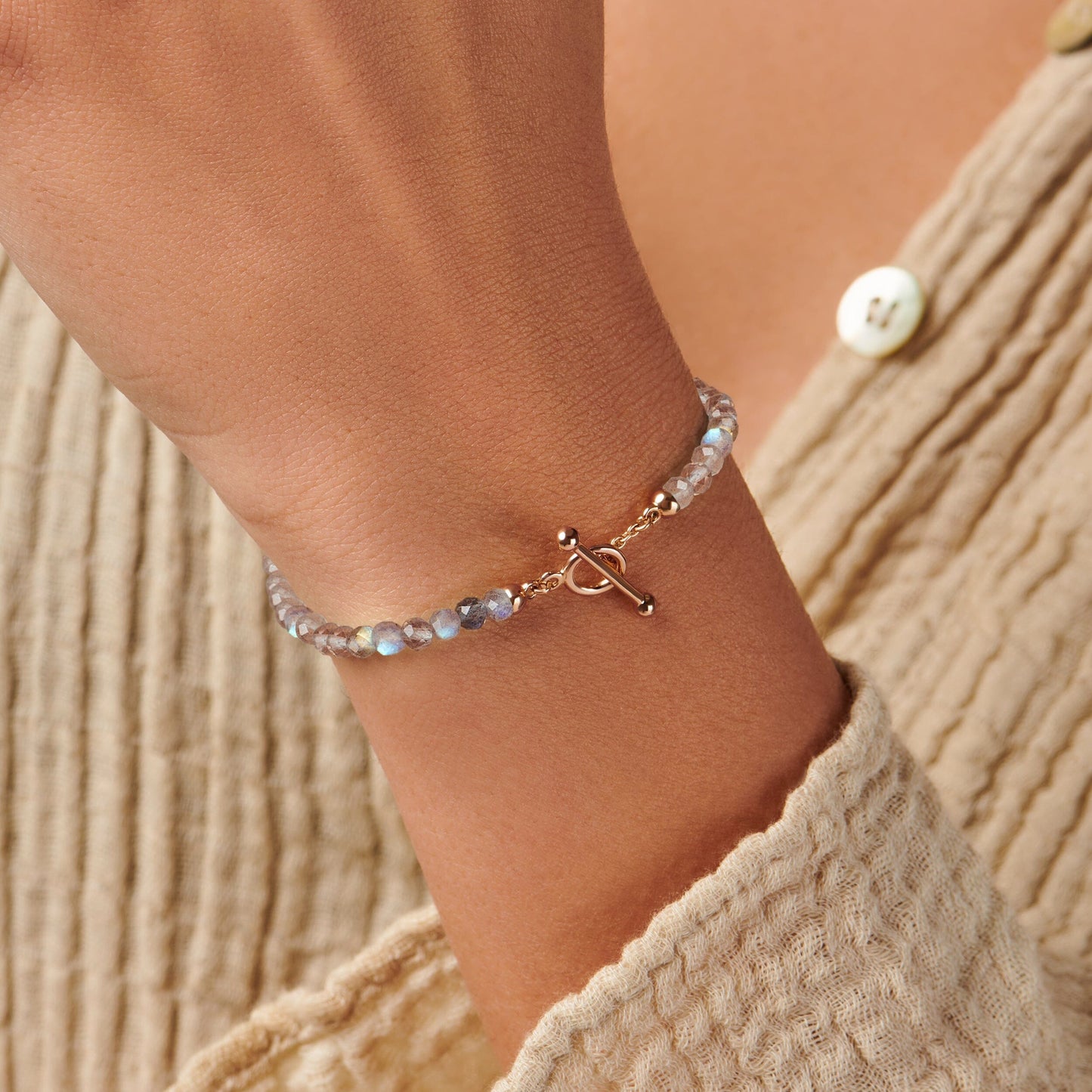 Bracelet de perles en labradorite avec fermoir en T - Augmentez vos vibrations