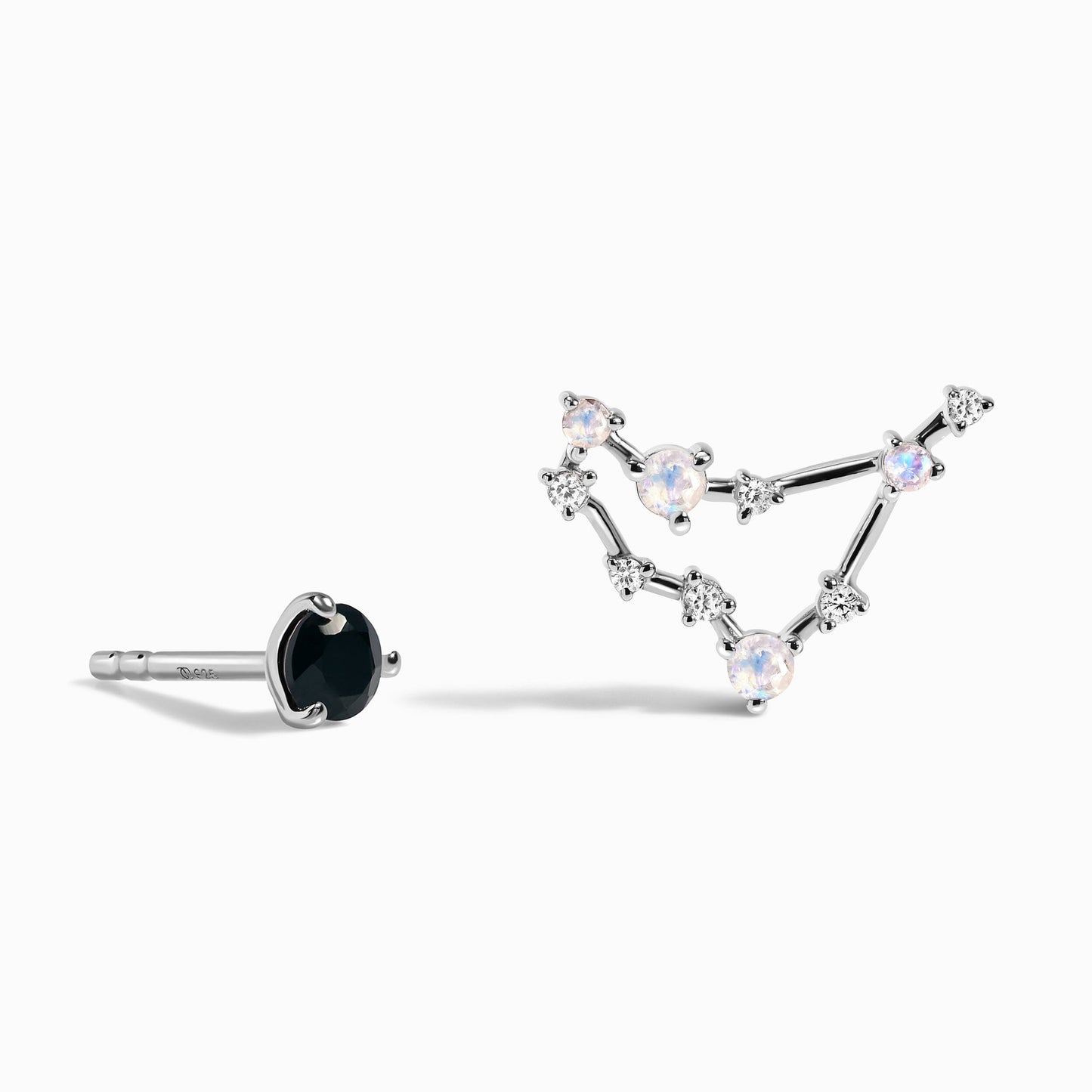 Clous d'oreilles avec pierre de naissance du zodiaque - Capricorne, onyx noir