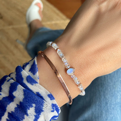 Bracelet empilable en pierre de lune et chevrons - Intuitive Spirit