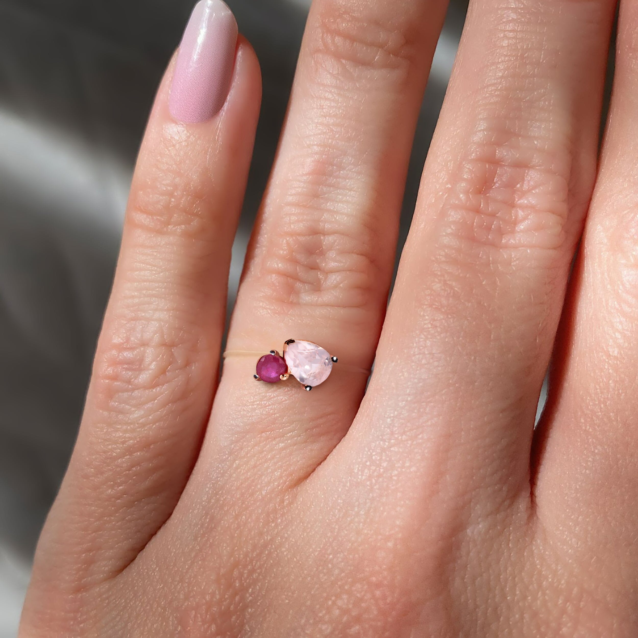 Floating Ring - Toi Et Moi Rose Quartz & Ruby