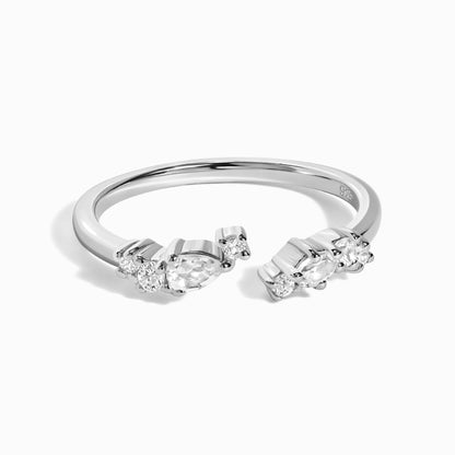 Bague ajustable en topaze blanche Flourish – Pierre de naissance d'avril