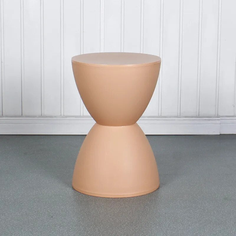 Nordic Curve Stool