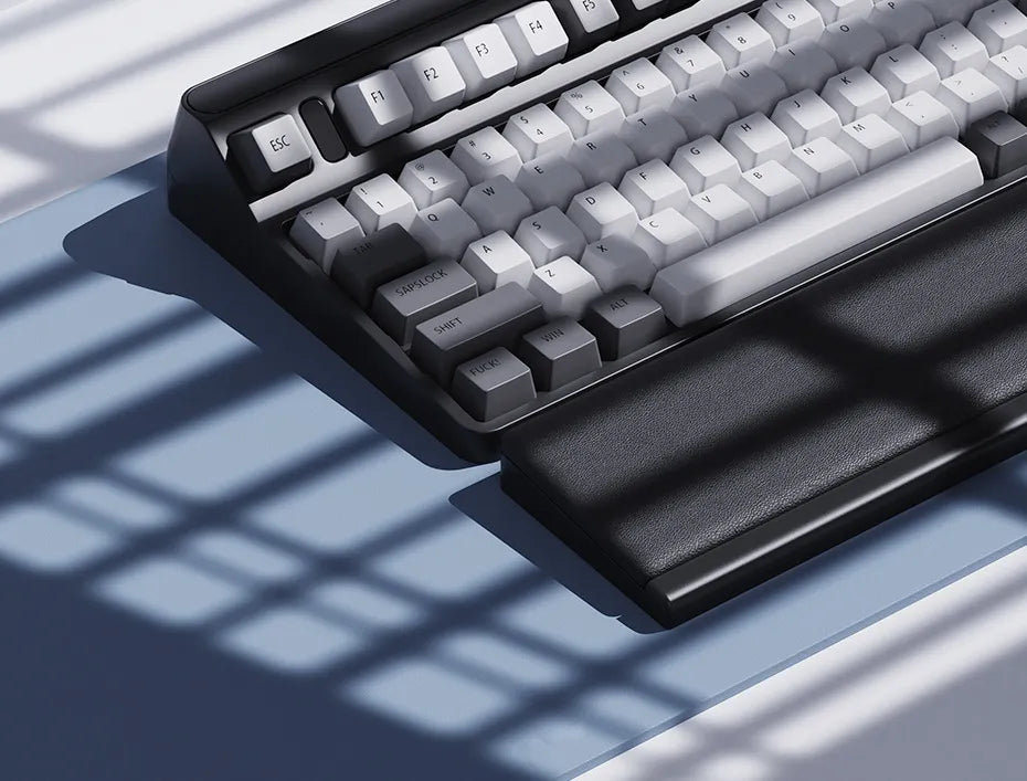 Keyboard Wrist Pad with Storage