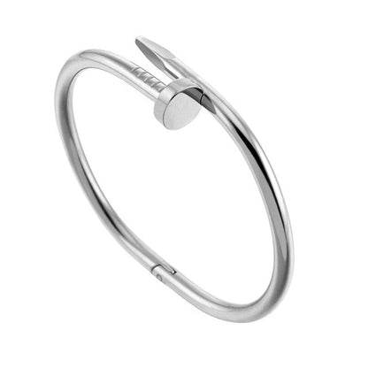 Bracelet manchette à clous / Bague à clous