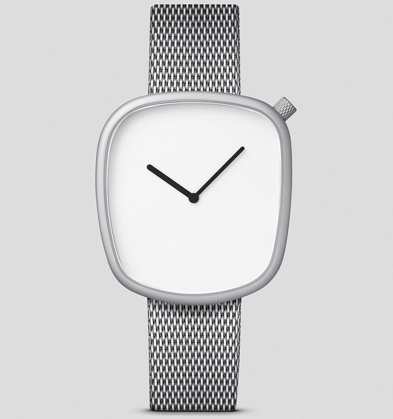 The Taavi Watch | Minimalist Metal Band Watch