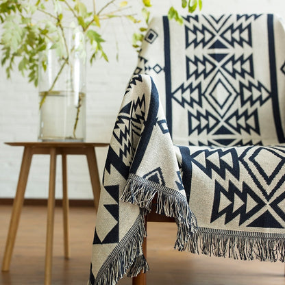 Couverture à motifs géométriques bohèmes