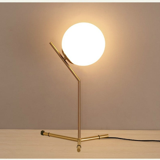 Lampes de table de style Bauhaus