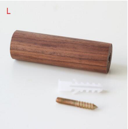 Patères minimalistes en bois