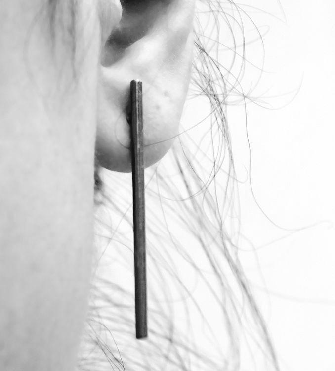 Boucles d'oreilles à tige minimalistes en cuivre moulé