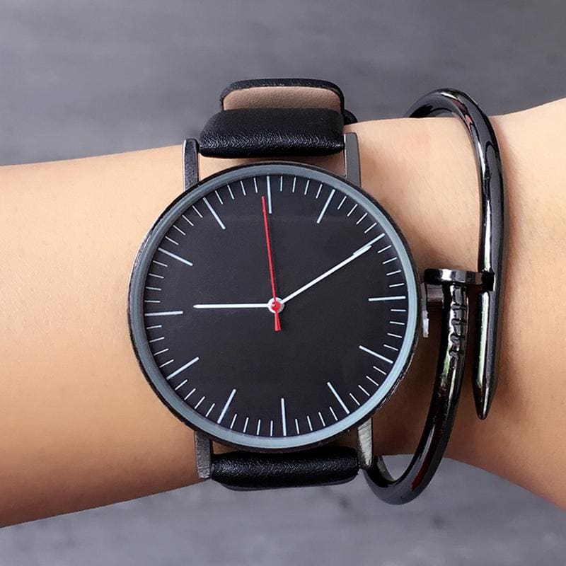 Thin Casual Wristwatch