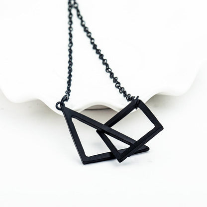 Pendentif polygone asymétrique