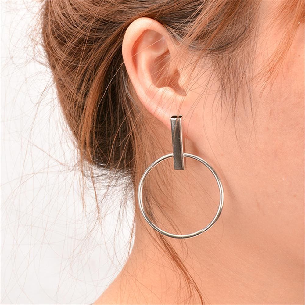 Boucles d'oreilles géométriques en métal