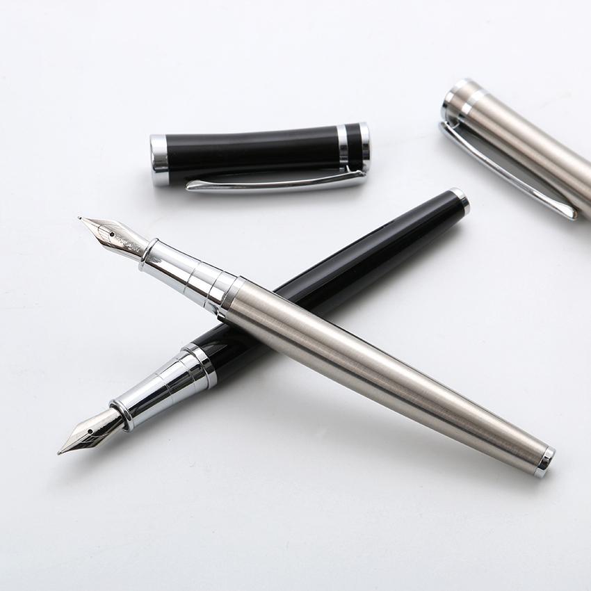 Stylo plume entièrement en métal
