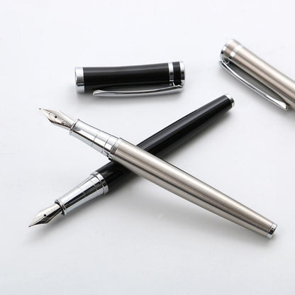 Stylo plume entièrement en métal