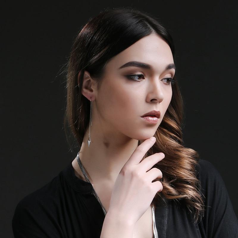 Boucles d'oreilles pendantes géométriques minimalistes en forme de losange