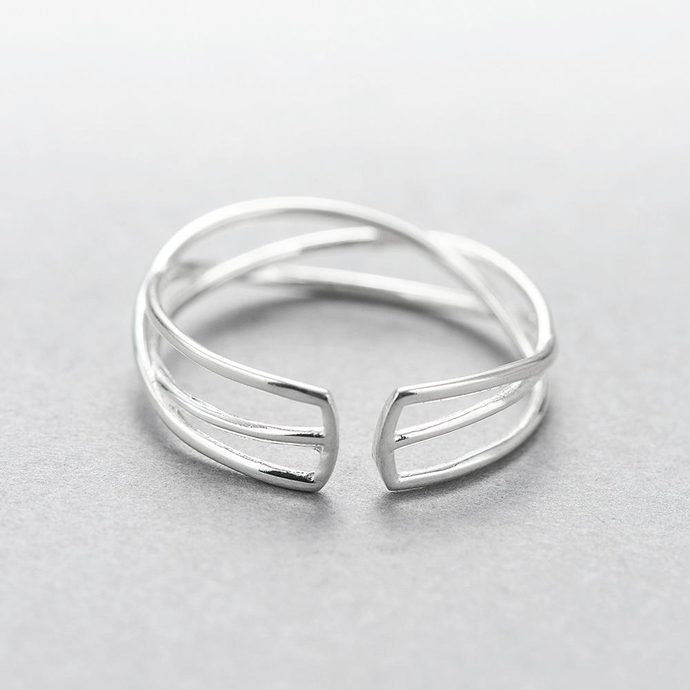 Bague en argent sterling avec fil tissé