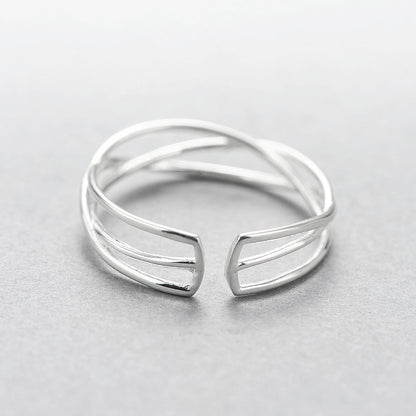 Bague en argent sterling avec fil tissé