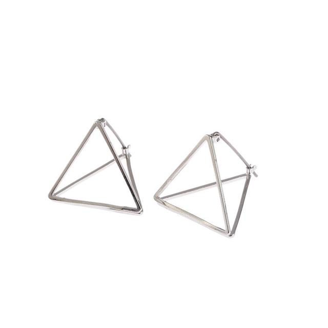 Boucles d'oreilles pyramidales géométriques