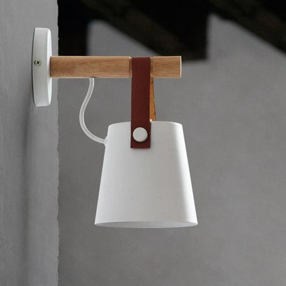 Applique murale nordique suspendue en bois