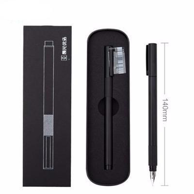 Stylo plume minimaliste en métal