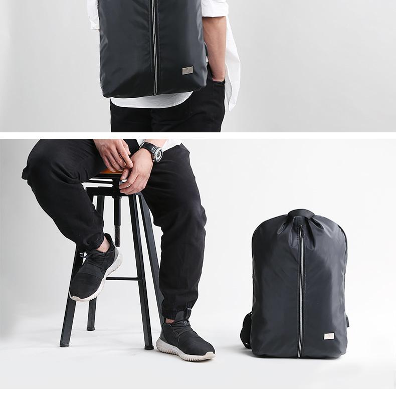 Minimal Street-style Anti-Theft Backpack