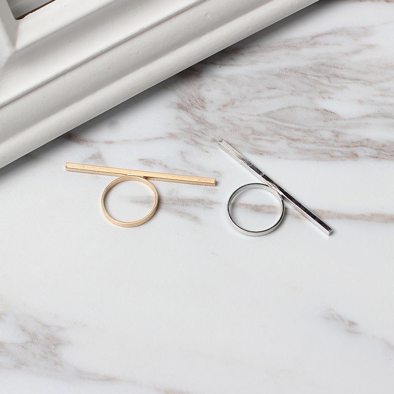 Long Bar Minimalist Ring