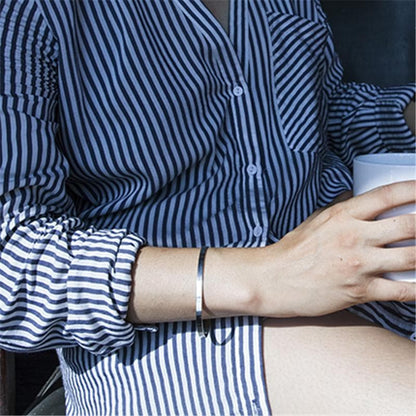 Bracelet simple et minimaliste en cuivre