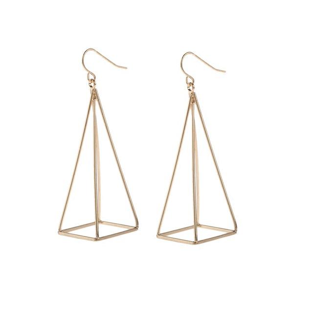 Boucles d'oreilles pendantes pyramidales géométriques