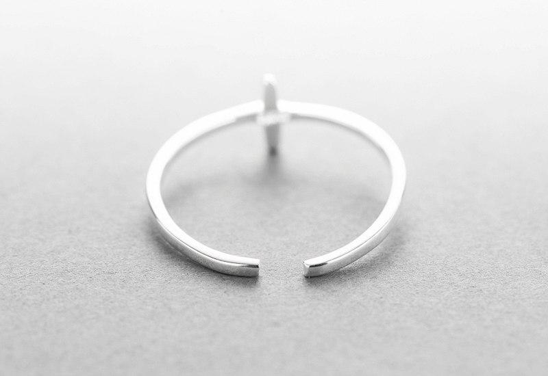 Bague croix minimaliste en argent sterling 925