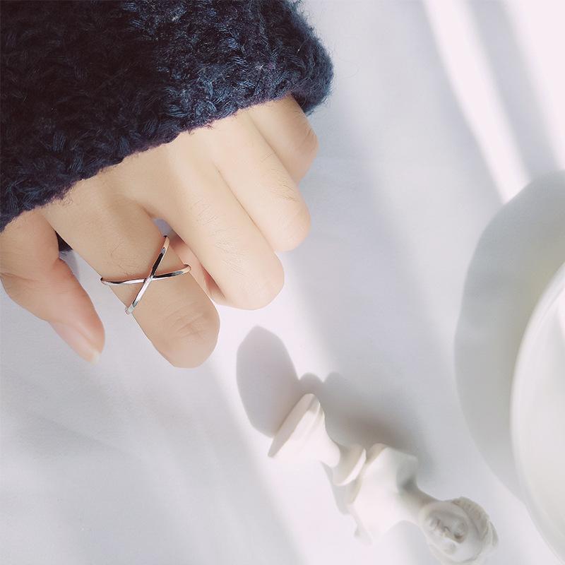 Bague minimaliste ouverte en argent sterling 925