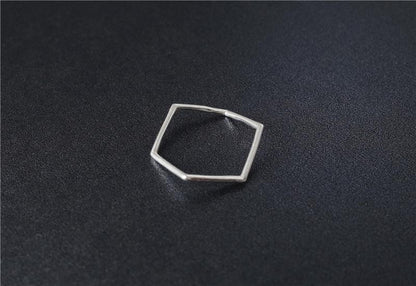 Bague minimaliste hexagonale géométrique irrégulière en argent sterling 925