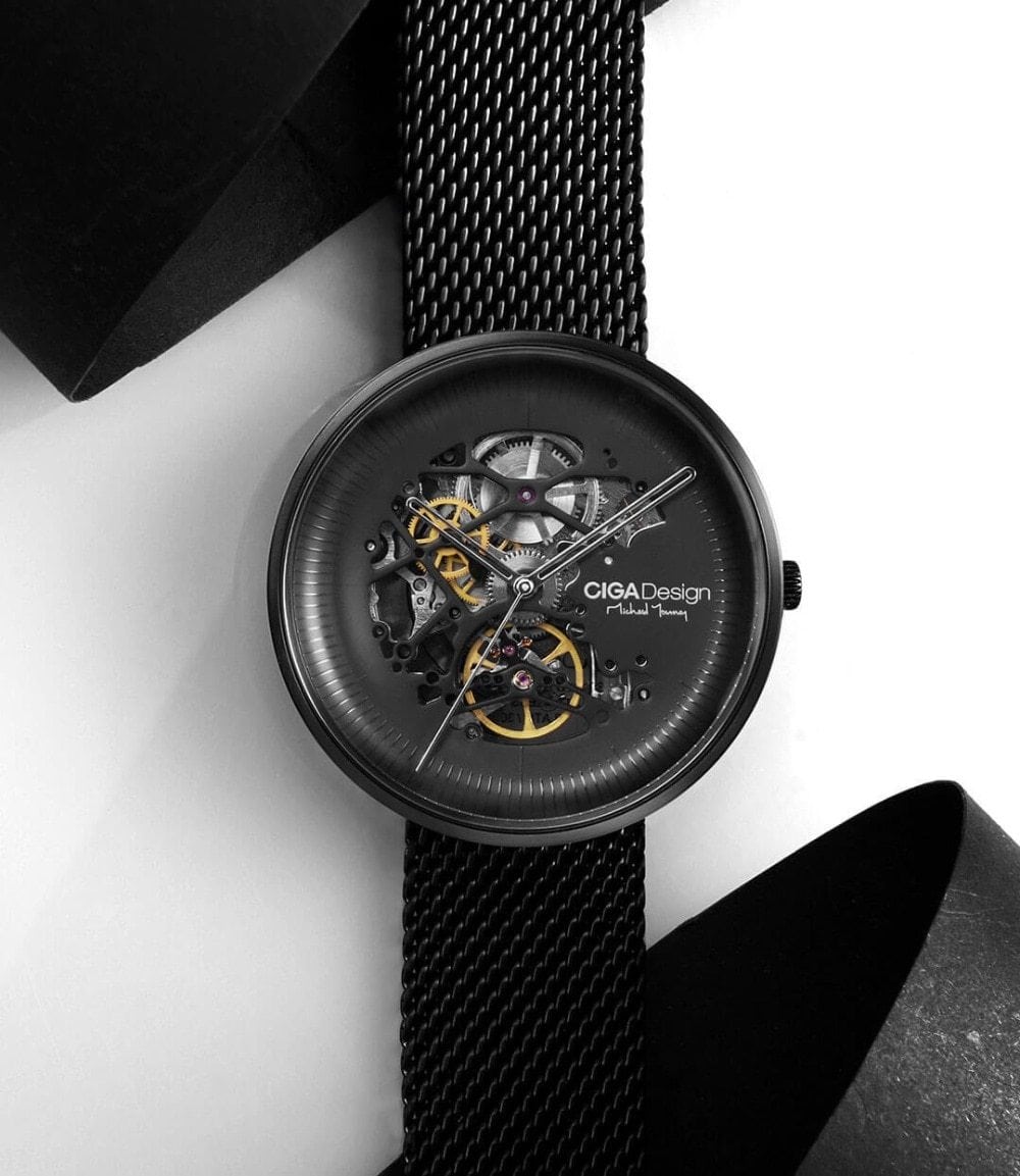 Montre mécanique minimaliste creuse iF Design Gold Award