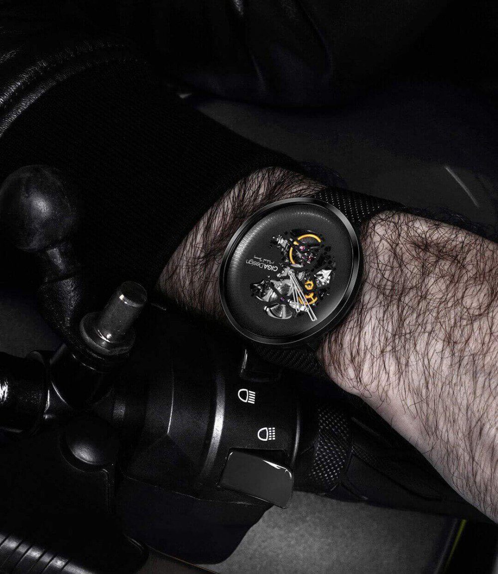 Montre mécanique minimaliste creuse iF Design Gold Award