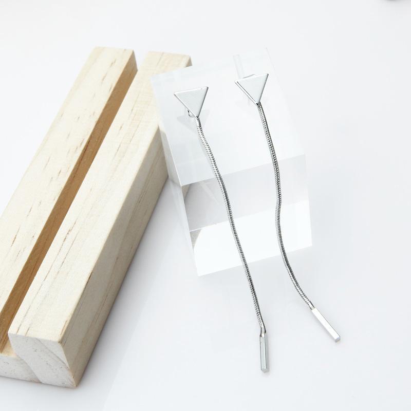 Boucles d'oreilles pendantes minimalistes modernes en forme de triangle et de tige