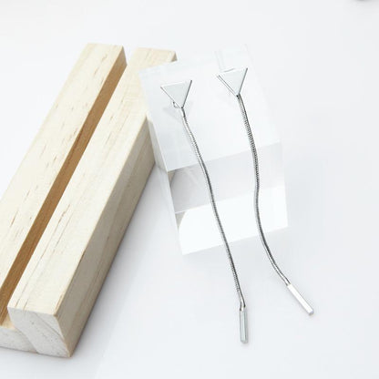 Boucles d'oreilles pendantes minimalistes modernes en forme de triangle et de tige