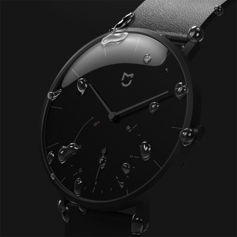 La montre intelligente minimaliste de Dubaï avec podomètre, étalonnage automatique de l'heure et rappel de vibration