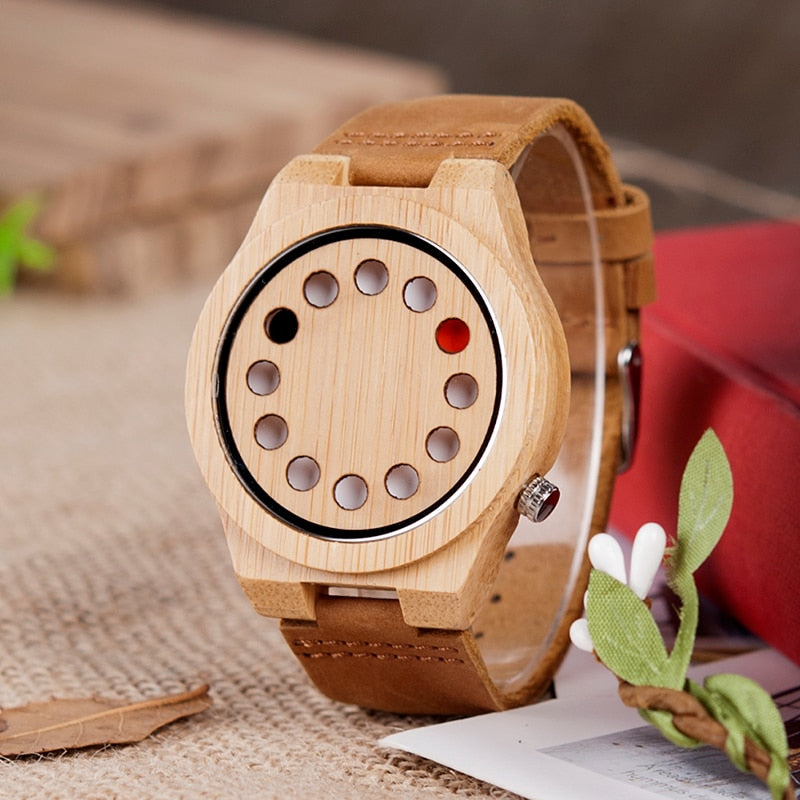 Montre en bois de bambou à 12 points