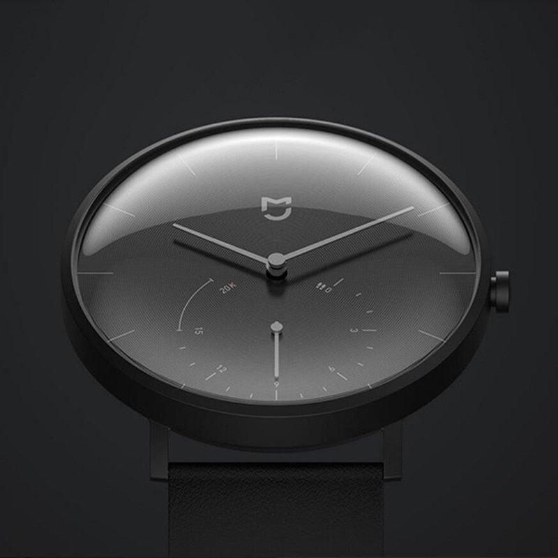 La montre intelligente minimaliste de Dubaï avec podomètre, étalonnage automatique de l'heure et rappel de vibration