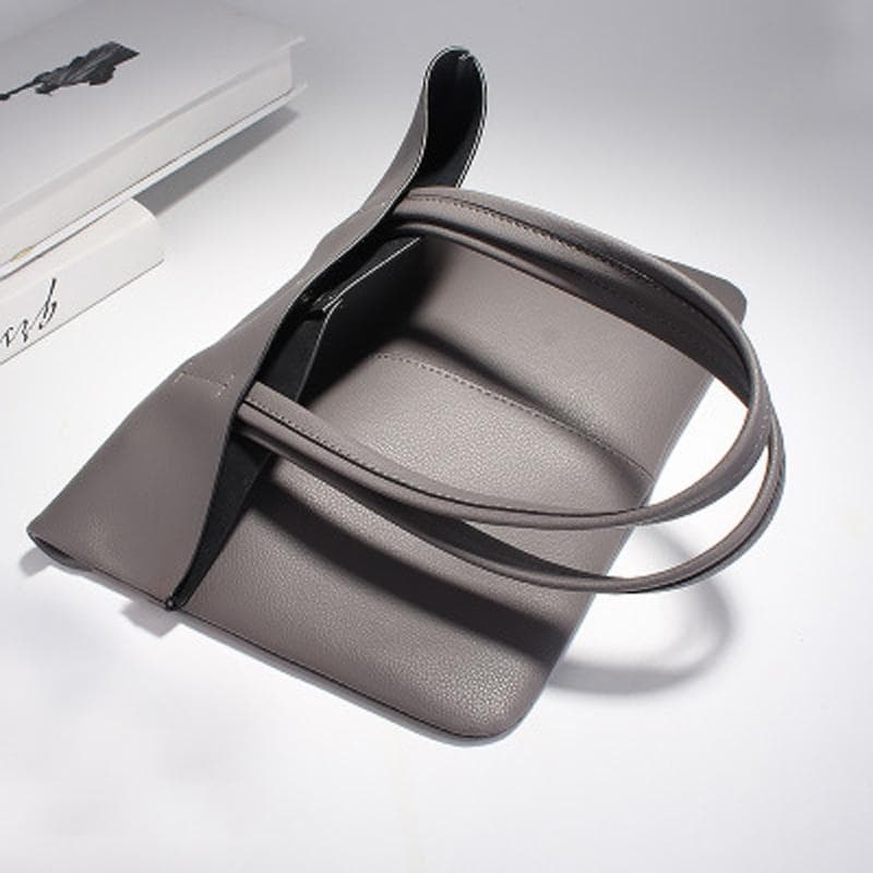 Sac fourre-tout en cuir minimaliste et simple