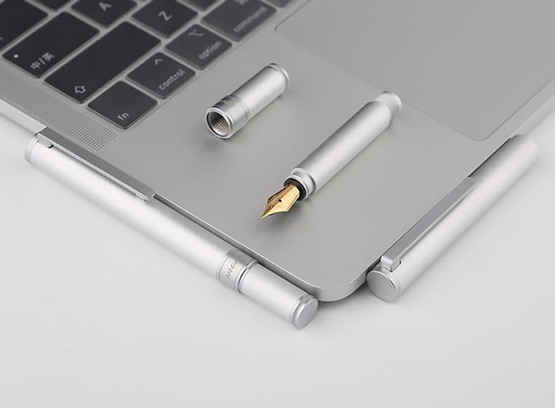 Stylo plume moderne minimaliste en aluminium