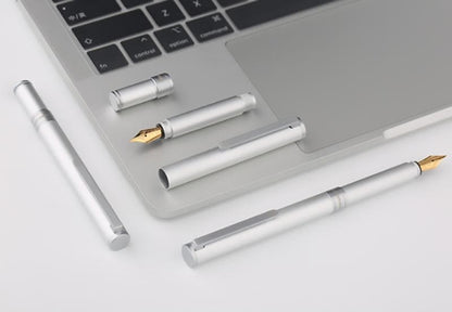 Stylo plume moderne minimaliste en aluminium